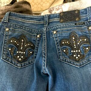 EUC Miss Me Jeans size 28